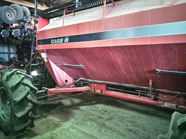 Image of Case IH 4010 equipment image 3