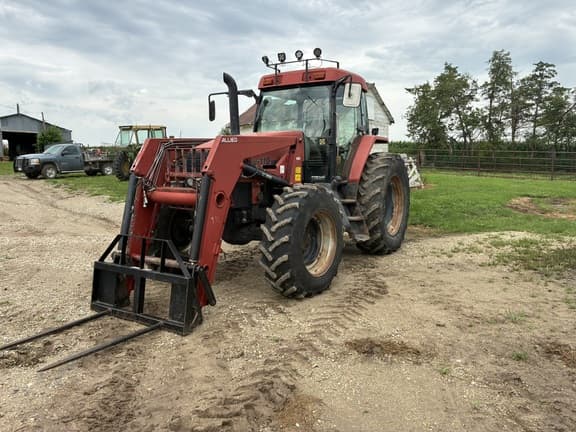 Image of Case IH MX110 equipment image 2