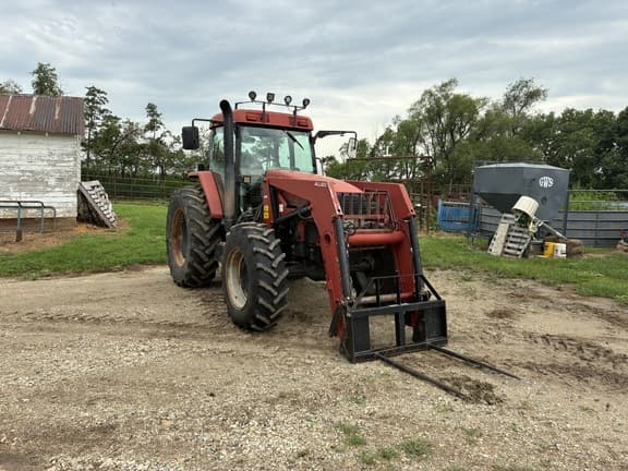Image of Case IH MX110 equipment image 1
