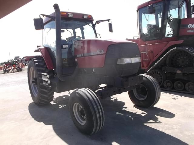 Image of Case IH MX135 equipment image 2