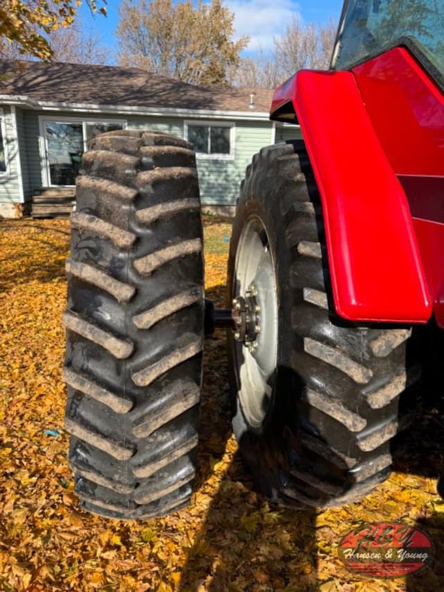 Image of Case IH 8920 equipment image 3