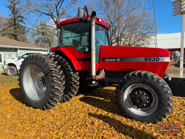 Image of Case IH 8920 equipment image 2