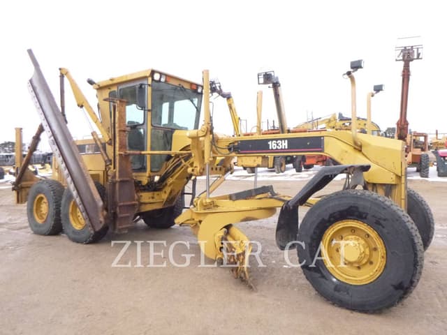 Image of Caterpillar 163H equipment image 1