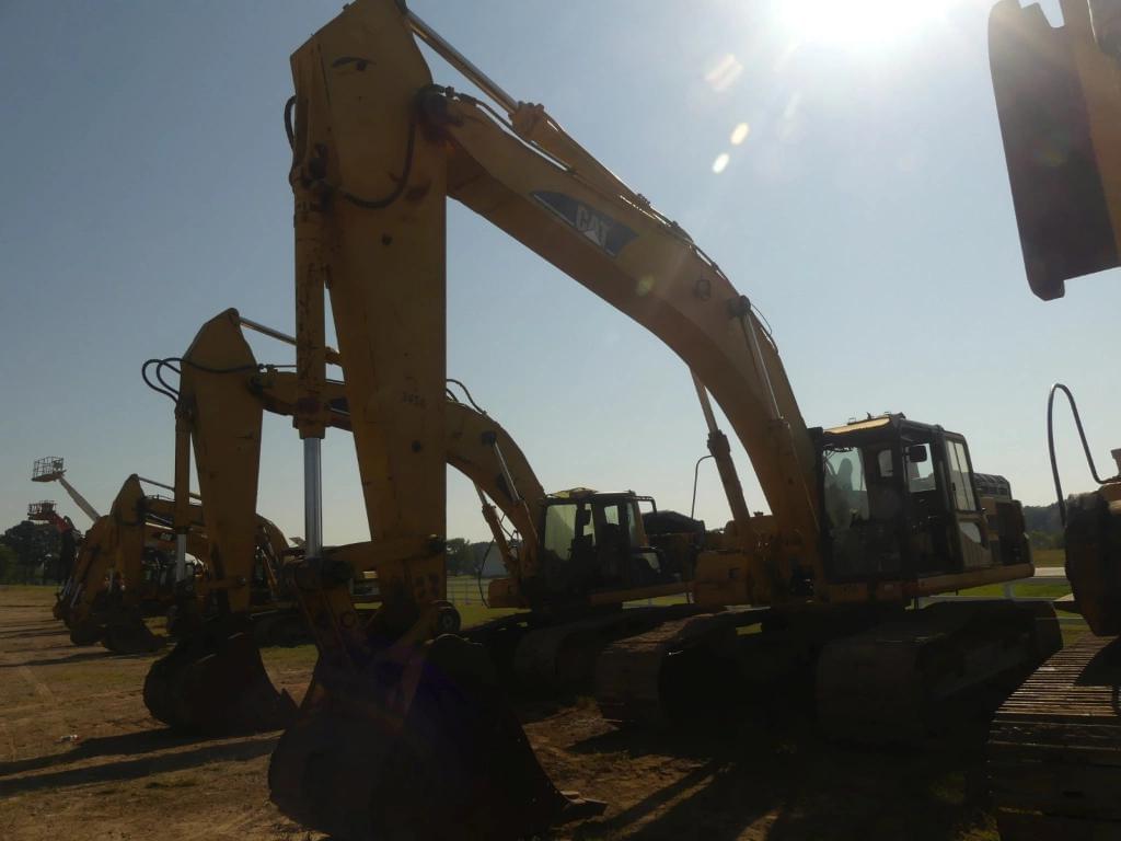 Image of Caterpillar 345B Primary image