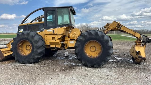 Image of Caterpillar 525 equipment image 2