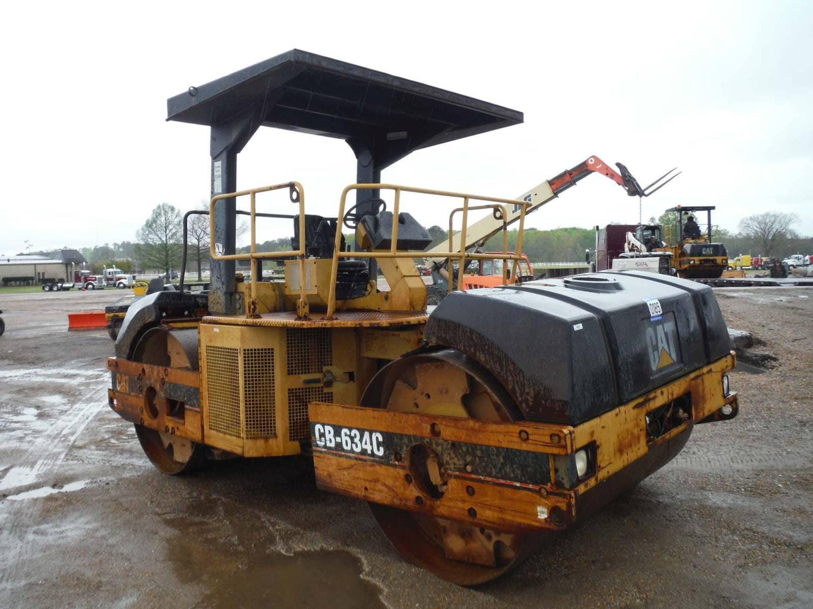 Main image Caterpillar CB634C