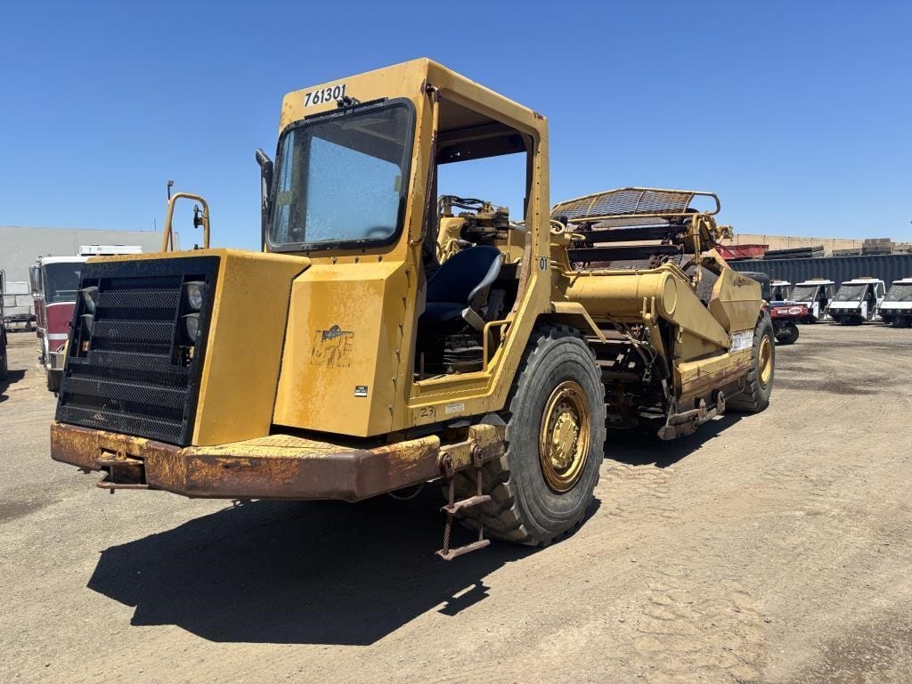1998 Caterpillar 613C Equipment Image0