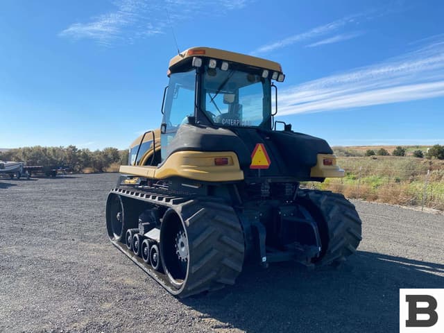 Image of Challenger 65E equipment image 3