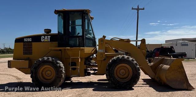 Image of Caterpillar 928G equipment image 3