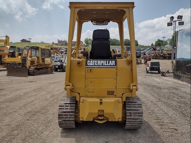 Image of Caterpillar 933 equipment image 3