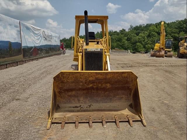 Image of Caterpillar 933 equipment image 1