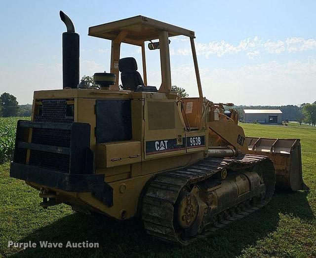 Image of Caterpillar 963B equipment image 4