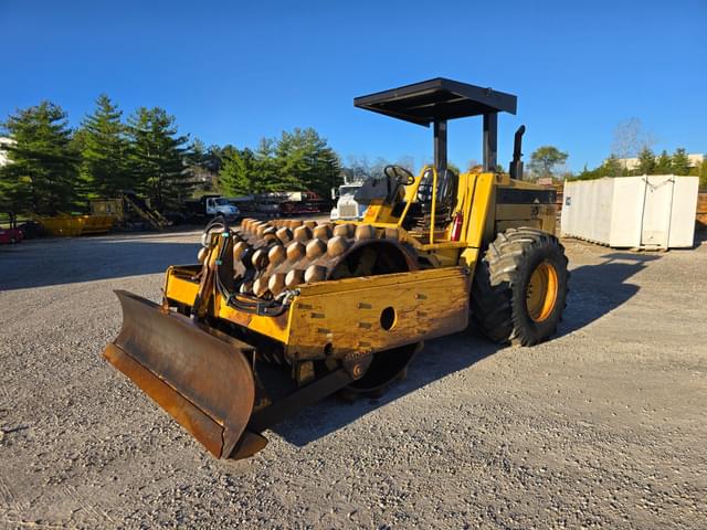 Image of Caterpillar CP-563C equipment image 3