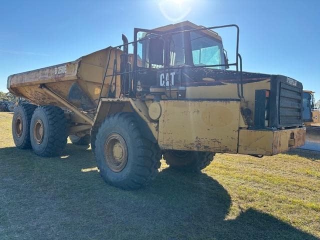 Image of Caterpillar D250E equipment image 1