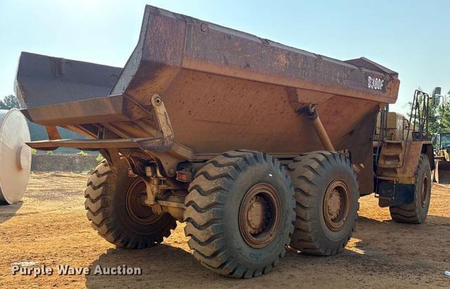 Image of Caterpillar D300E equipment image 4