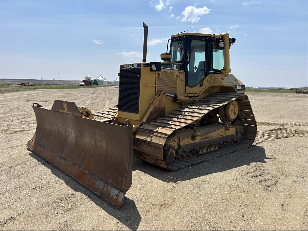 Image of Caterpillar D6M LGP Primary image