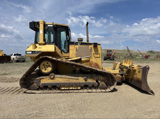 Image of Caterpillar D6M LGP equipment image 3