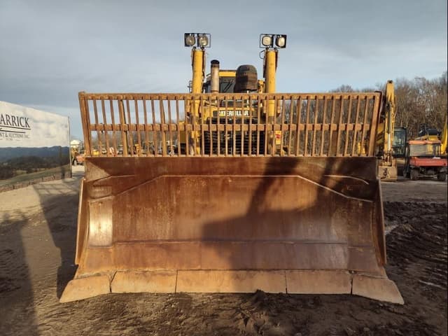 Image of Caterpillar D8R equipment image 1
