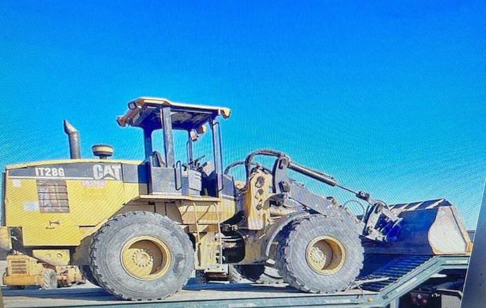 1998 Caterpillar IT28G Equipment Image0