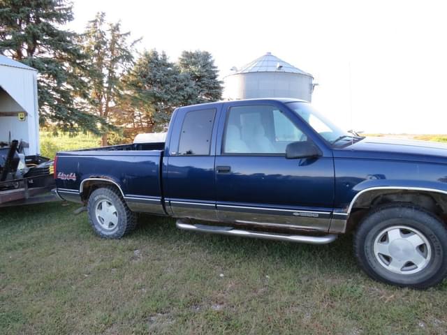 Image of Chevrolet 1500 equipment image 4