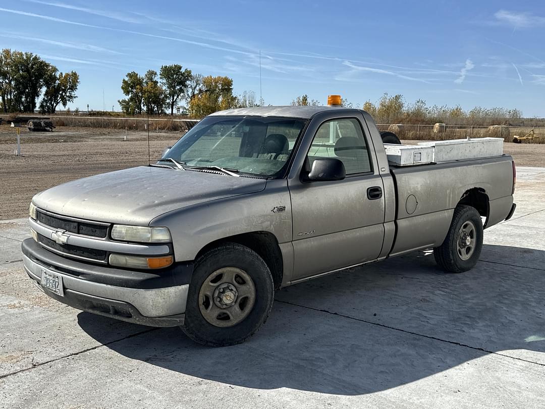 Image of Chevrolet 1500 Primary image