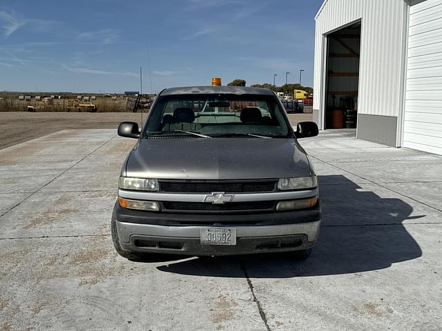 Image of Chevrolet 1500 equipment image 2