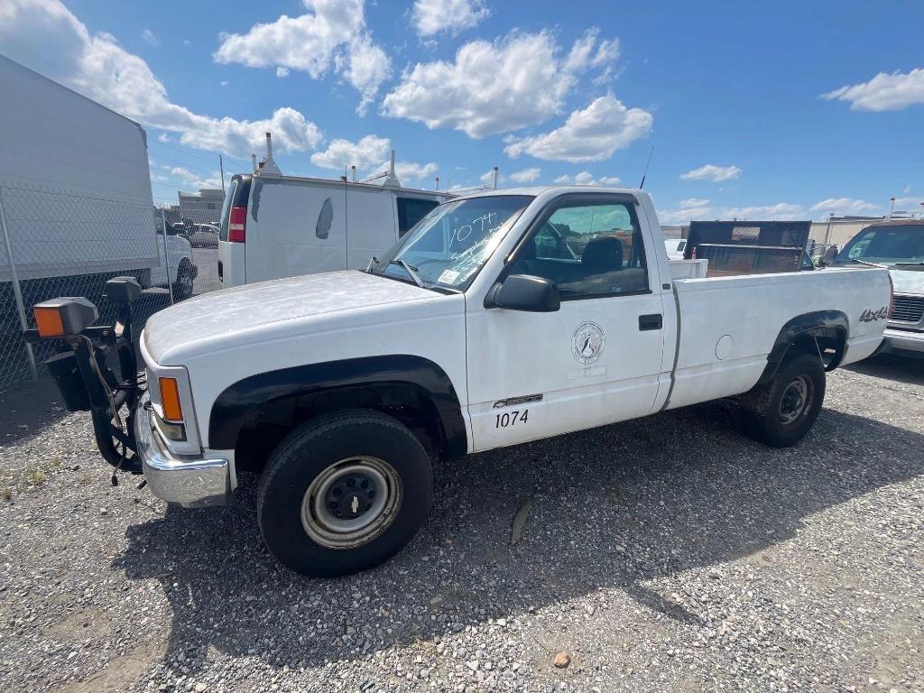 Image of Chevrolet 2500 Primary image