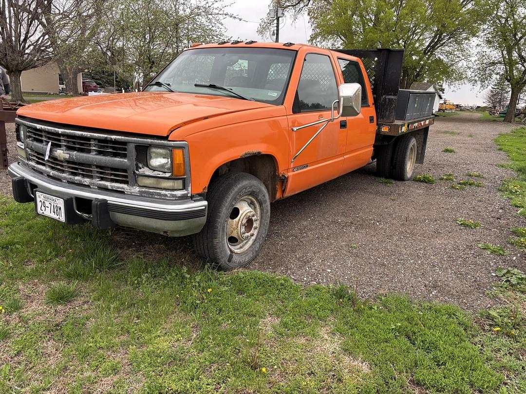 Image of Chevrolet 3500 Primary image