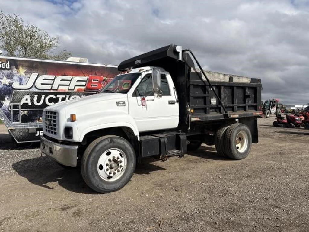 Image of Chevrolet 6500 Primary image