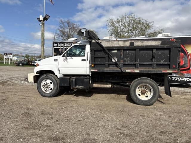 Image of Chevrolet 6500 equipment image 1