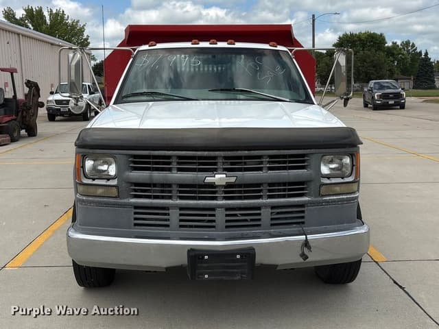 Image of Chevrolet C3500 equipment image 1