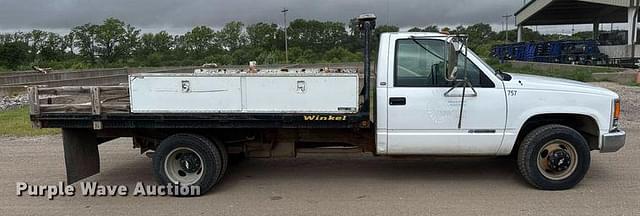 Image of Chevrolet C3500 equipment image 3