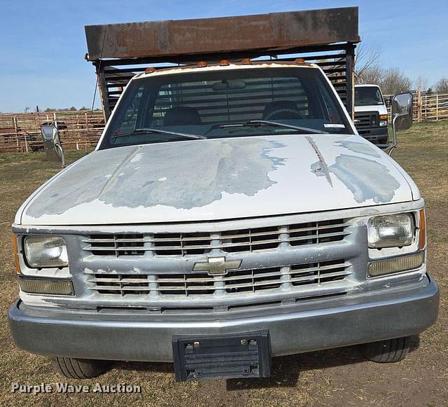 Image of Chevrolet C3500 equipment image 1