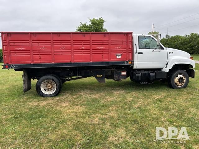 Image of Chevrolet C6500 equipment image 2