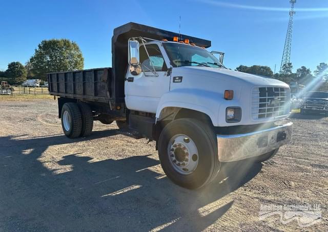 Image of Chevrolet C7500 equipment image 1