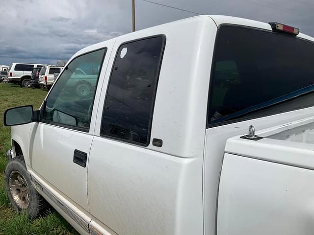 Thumbnail image Chevrolet 1500 11