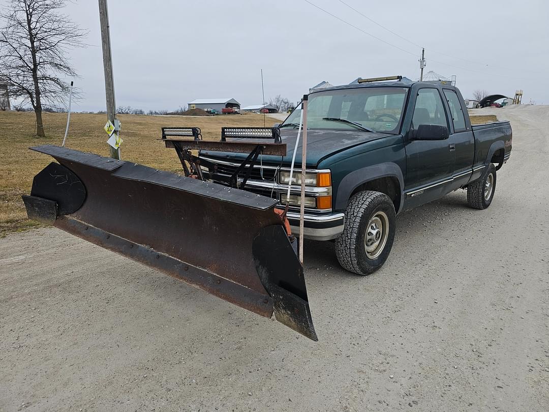 Image of Chevrolet K2500 Primary image