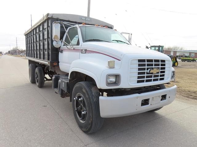 Image of Chevrolet Kodiak C7500 equipment image 3