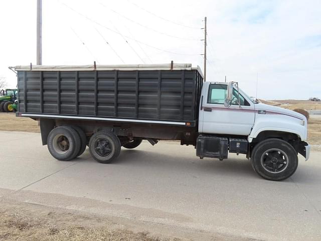 Image of Chevrolet Kodiak C7500 equipment image 4