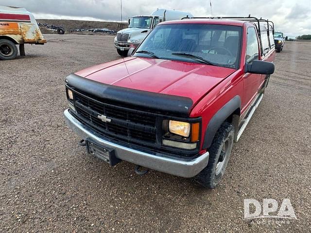 Image of Chevrolet 2500 equipment image 1