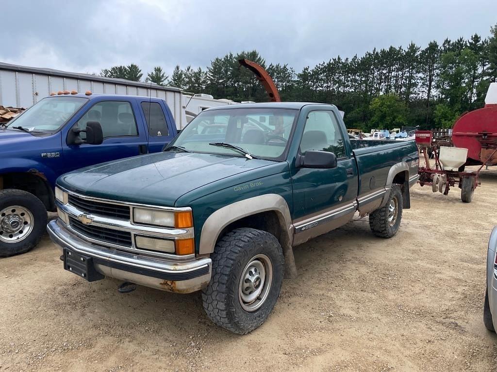 Image of Chevrolet 2500 Primary image