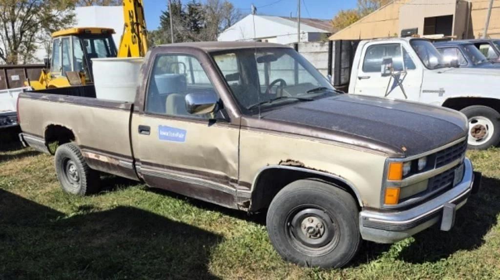 Image of Chevrolet Silverado Primary image