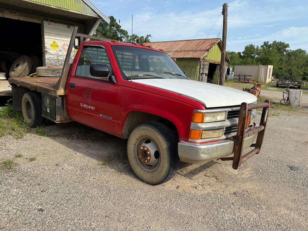 Image of Chevrolet 3500 Primary image