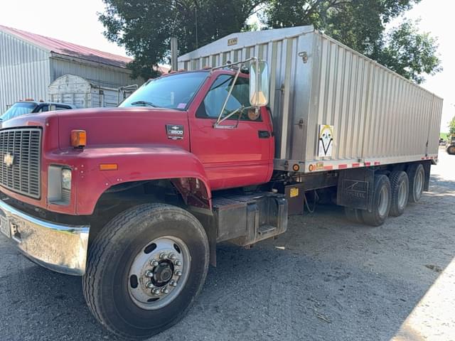 Image of Chevrolet C8500 equipment image 2