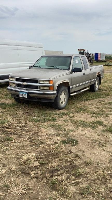 Image of Chevrolet 1500 Primary image