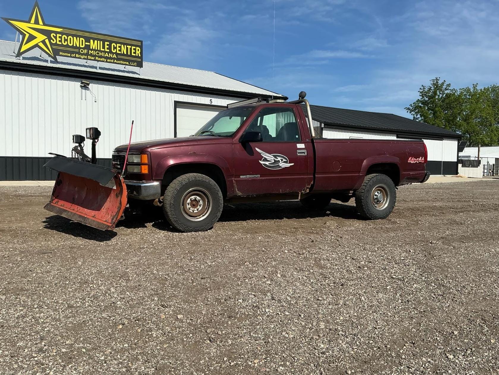 1998 GMC 2500 Equipment Image0