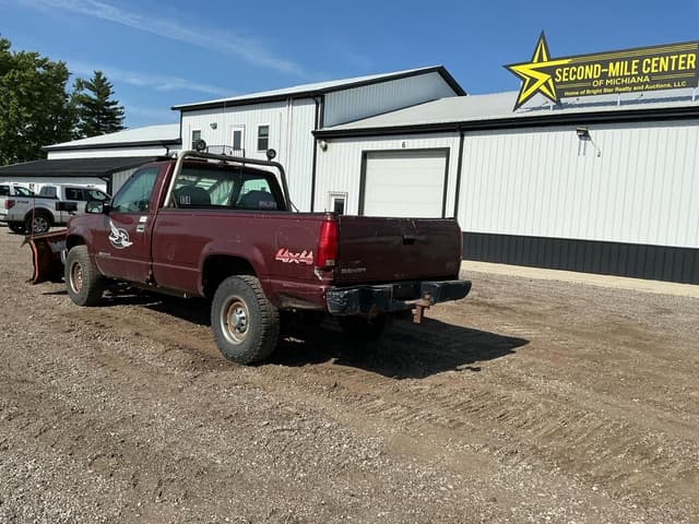 Image of GMC 2500 equipment image 2