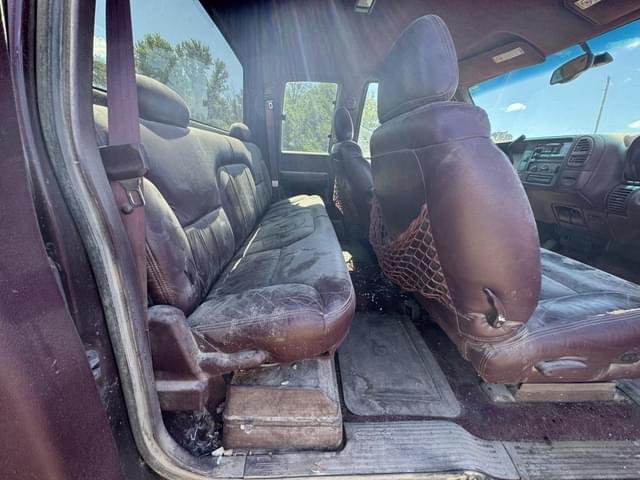 Image of Chevrolet 1500 equipment image 1