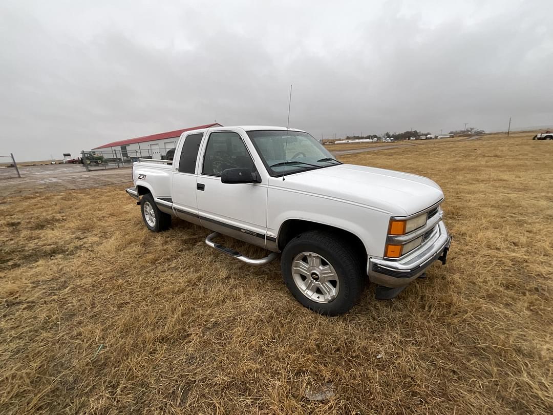 Image of Chevrolet Z71 Primary image