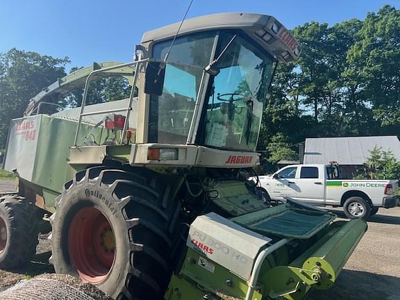 Image of CLAAS Jaguar 840 equipment image 3